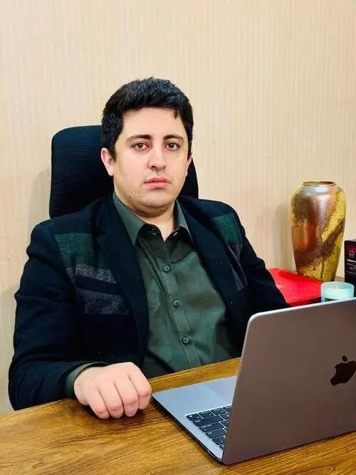Chief Executive Officer Nafees Beverages